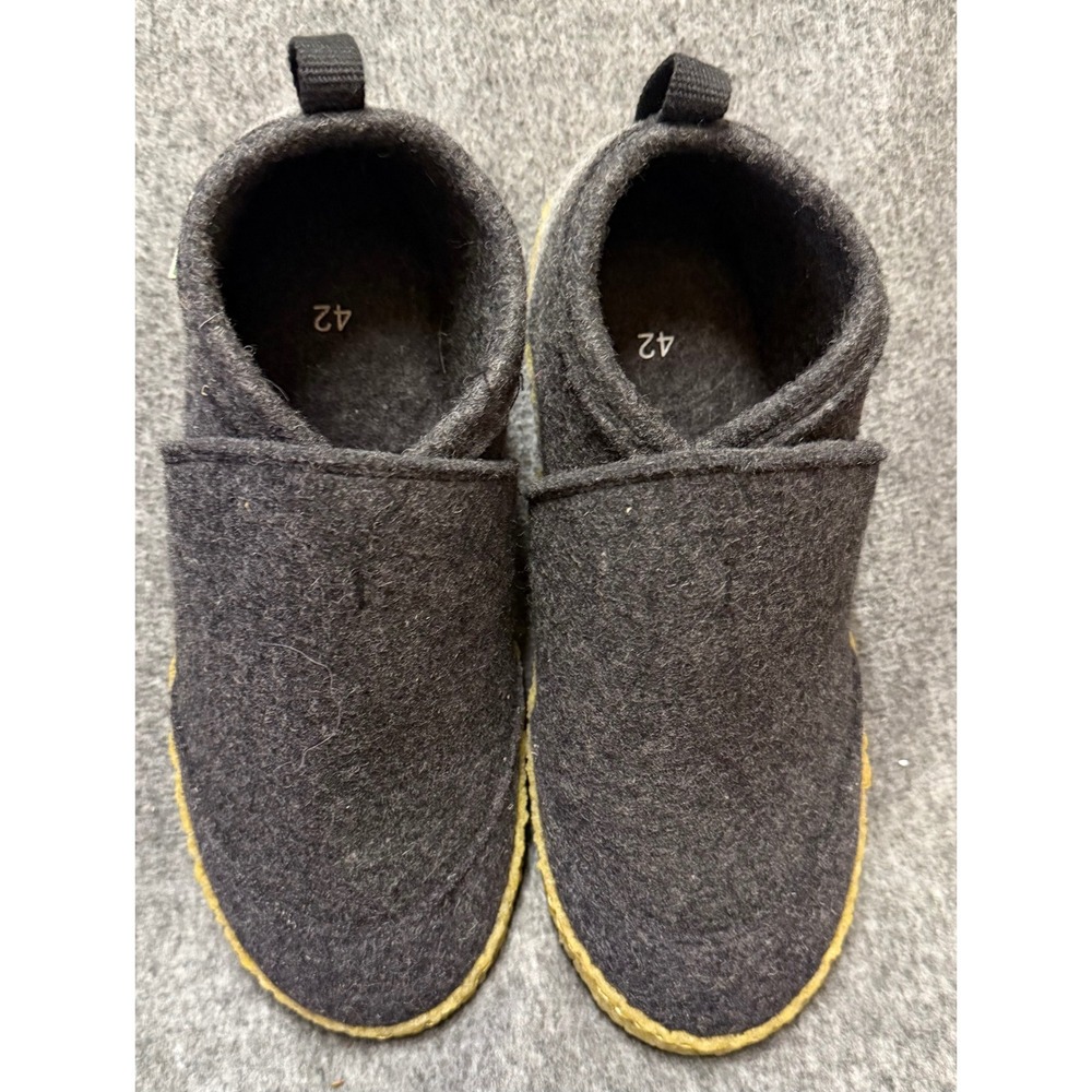 Kyrgies Tengri Wool Felt Slippers Charcoal Gray Crepe Sole Men 9 Womens 11 EU 42